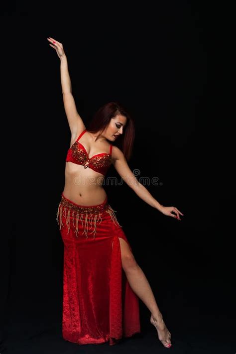 Beautiful Belly Dancer Performing Exotic Dance Stock Image Image Of Beauty Exotic