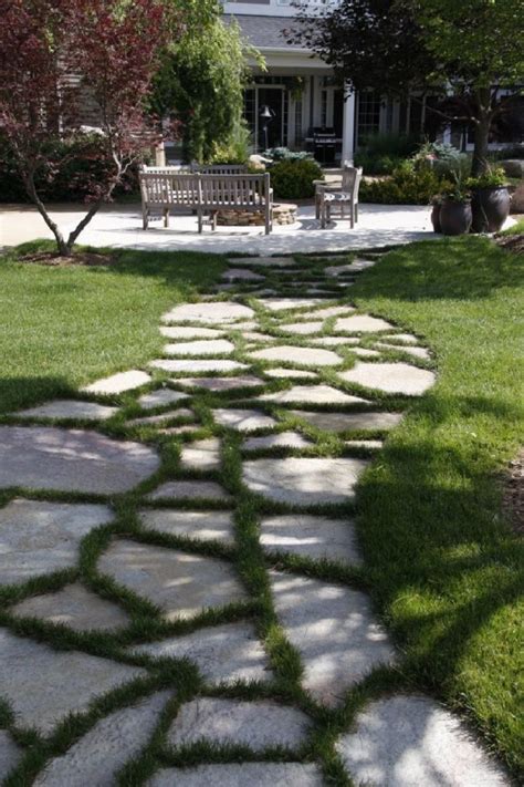 40 Simply Amazing Walkway Ideas For Your Yard Page 33 Of 40 Gardenholic