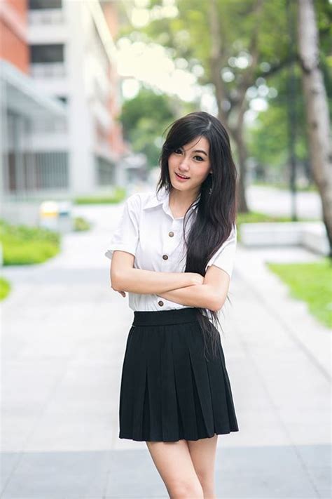 Asian Cute Schoolgirl Set 11
