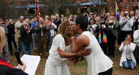 Alabama Gay Marriage Order Seen As Sign Of High Courts Direction