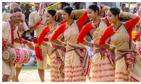 Assamese Attire Traditional Dresses Of Assam Sentinelassam Arnoticiastv