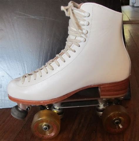 Vintage Leather Riedell Pro Roller Skates 7 M Excellent