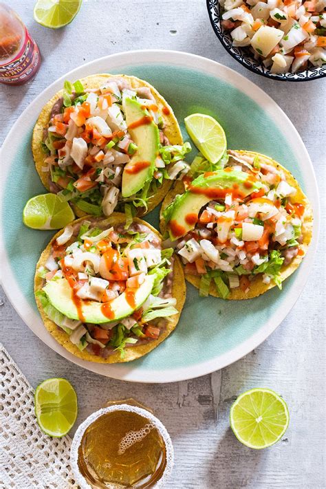 Tostadas De Cueritos