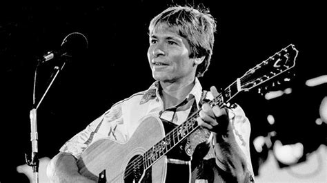 Remembering John Denver With His Last Ever Performance Classic