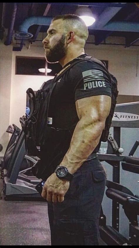 Scruffy Men Handsome Men Police Workout Men S Uniforms Hot Cops Muscle Hunks Beard Muscle