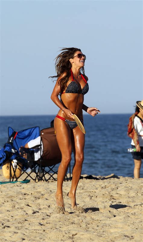 Rachel Uchitel Bikini Candids On The Beach In The Hamptons 27 Gotceleb