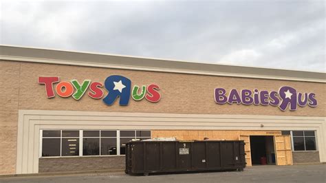 Clarksville's former Toys R Us space to become furniture store