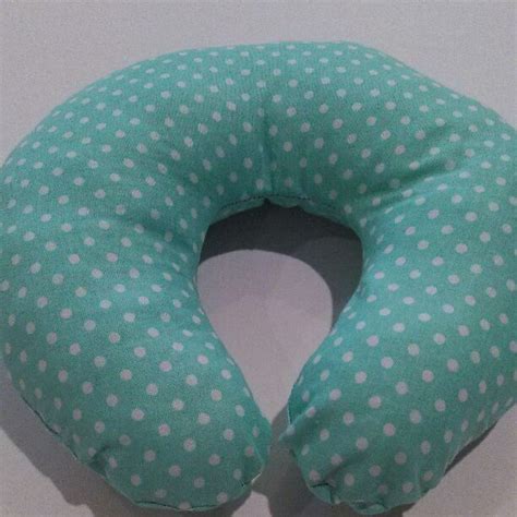 If you need ultimate neck support in the form of a neck roll (not side to side support), this is, in my opinion, the only option you need to look at. Babies neck pillow | Neck pillow, Pillows, Travel pillow