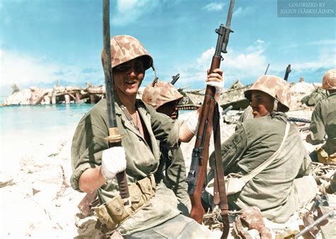 Marine With Katana On Tarawa 1943 Rusmc