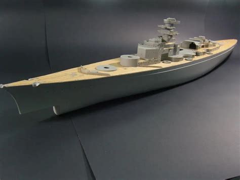 Artwox 03702 Battleship Bismarck Trumpeter Wood Deck Aw30003a In Model
