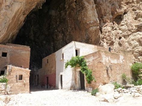 13k likes · 734 talking about this. Grotta Mangiapane (Custonaci) - All You Need to Know Before You Go (with Photos) - TripAdvisor