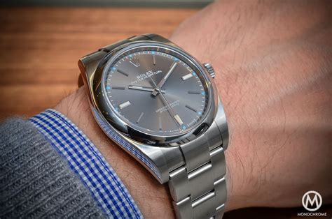 Hands On Review The 2015 Rolex Oyster Perpetual 39mm Specs And Price