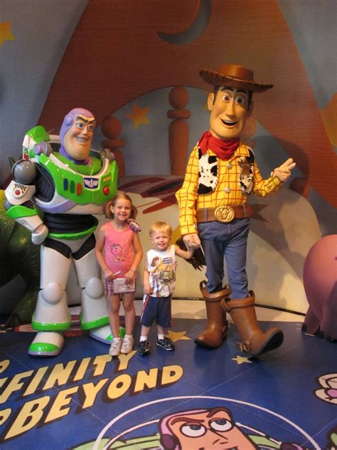 How To Meet The Characters At Disney World