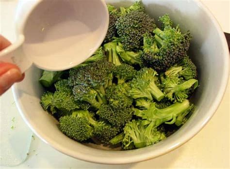How To Cook Broccoli Crowns In Microwave Microwave Recipes