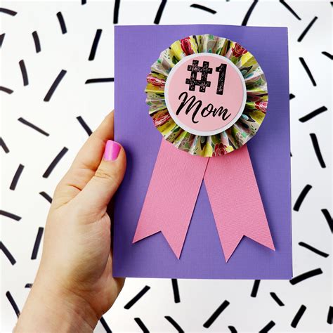 Diy 1 Mom Paper Medallion Mothers Day Card Karen Kavett