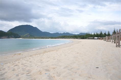Casting di pantai acheh,pulau indah,port klang.port nostalgia mengimbau kembali zaman silam.rindu!! 5 Tempat Wisata Pantai Eksotis dan Menawan di Aceh - Aceh
