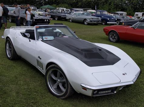 Cars Chevrolet Classic Convertible Corvette C