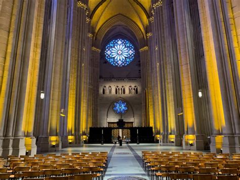 Cathedral Of Saint John The Divine Go New York