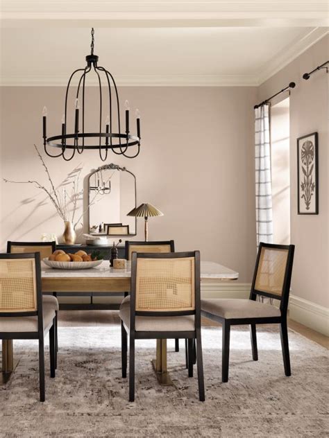 HGTV Home By Sherwin Williams Announces 2023 Color Collection Of The