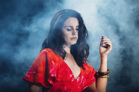 Lana Del Rey Inundará Madrid Con Su Disco Más Romántico Lust For Life