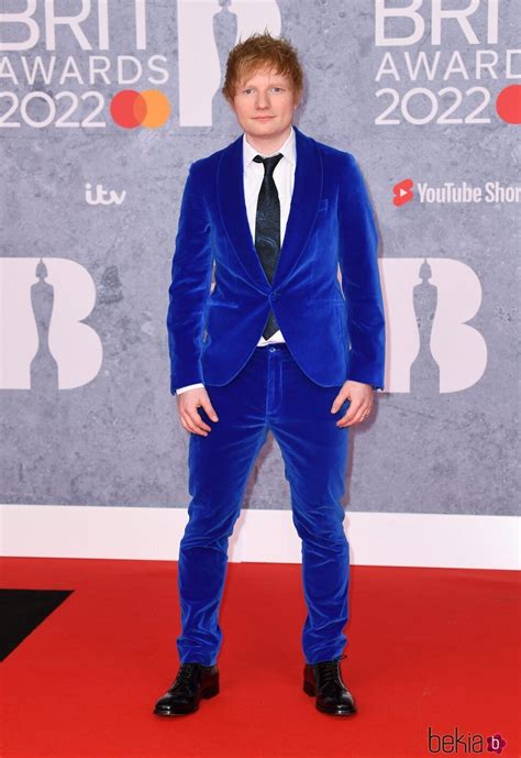 Ed Sheeran En La Alfombra Roja De Los Brit Awards 2022 Artistas En