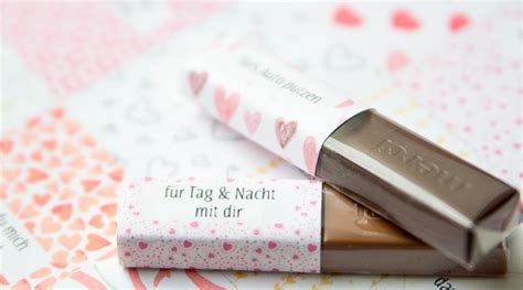 E+p commercials haare/ make up: Druckvorlagen für Merci Schokolade als Geschenk zum selbst basteln