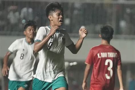 Indonesia Juara AFF Cup U Garuda Muda Beri Kado Terindah HUT Ke RI Indotren
