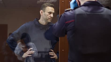 What Awaits Navalny In Russia’s Brutal Penal Colony System The New York Times