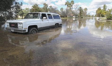 Photo Gallery Caliente Creek Flooding February 18 2017 Weedpatch