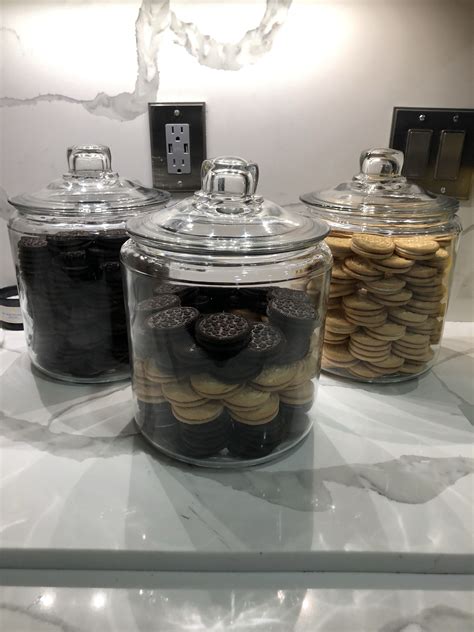 If i had a big jar of cookies on my kitchen counter on the regular, you better believe they wouldn't last long. Inspired by Khloe Kardashian. | Jar, Cookie jars, Kitchen ...