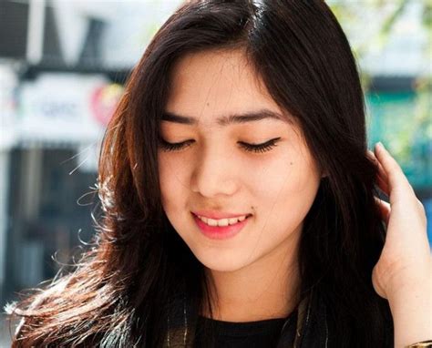 150 kumpulan nama anak perempuan beserta artinya yang bisa jadi inspirasi. Nama Anak Perempuan Jawa yang Memiliki Arti Baik
