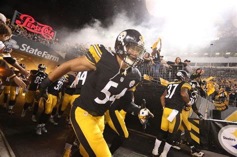 Pittsburgh Steelers make trio of roster moves which leaves fans 