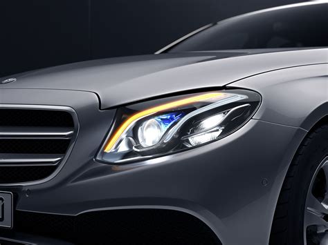 Auf Einen Blick Das Neue LED MULTIBEAM In Der Neuen E Klasse Mercedes Benz Passion Blog