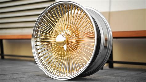 20x8 La Wire Wheels Fwd 150 Spoke Straight Lace Chrome With Gold