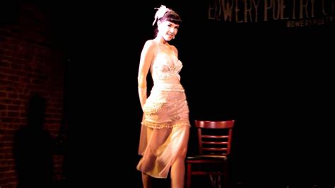 Hazel Honeysuckle Performing A Jazzy Fan Dance At New York Pinup