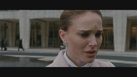 Erotische Kissenschlacht Wie Im Film Black Swan Mit Natalia Portman Telegraph