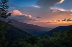 Sunrise in the Blue Ridge Mountains of North Carolina [OC] (5616x3744 ...