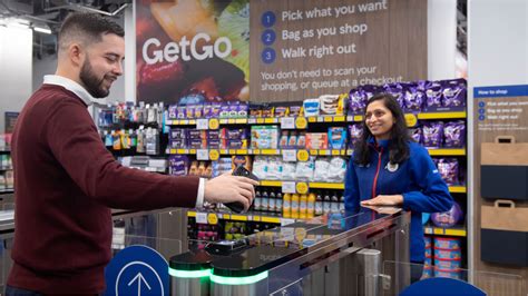 Tesco Launches First Checkout Free High Street Store In London Itv