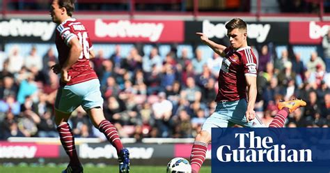 Aaron Cresswell Criticises West Ham For Switching Off As Stoke Grab