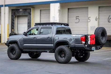 Tacoma Tire Size Guide Includes Leveling Kit Specs Low Offset