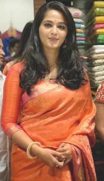 Anushka Shetty Saree 10 Times Baahubali Actress Anushka Shetty Proved