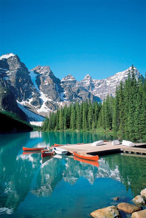 15 Amazing Places You Have To Visit On A Road Trip Across Canada