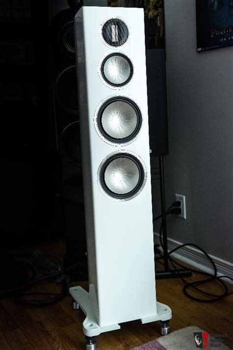 Monitor Audio Gold Gx300 High End Floor Standing White Speakers Photo