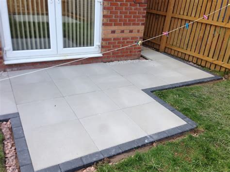 Paving Slabs North Wales | NW Contractors