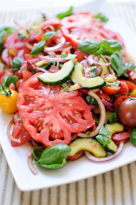 Heirloom Tomato Peach Salad Recipe Healthy Recipes Peach Salad Meals