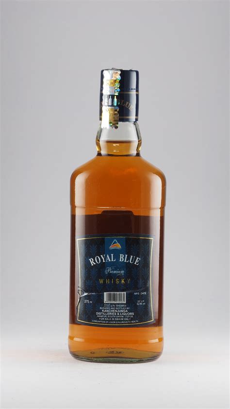Royal Blue Premium Whisky Szeni Whisky Collection