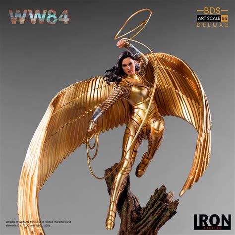 More than the world's most iconic female super hero, she is an amazonian who will do everything to uphold the ideals of justice, peace. Statuette Wonder Woman 1984 Art Scale - Deriv'Store - Les ...