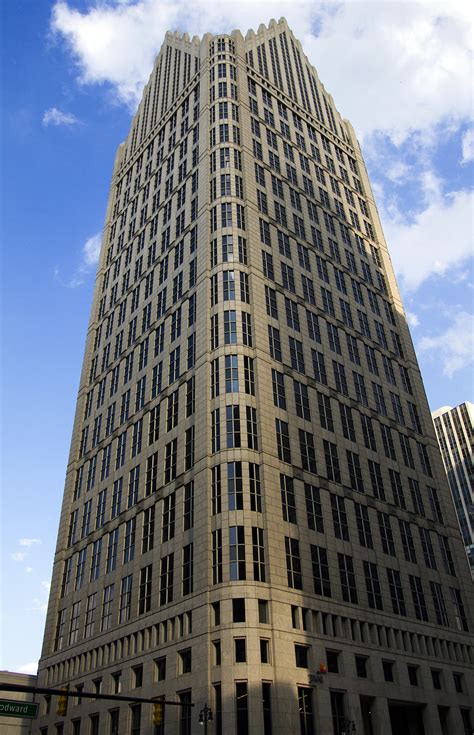 Postmodern Skyscraper In Downtown Detroit Hits Market For 100m Motor