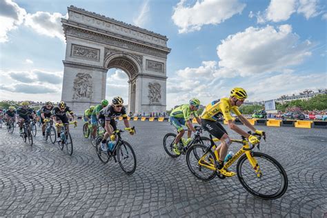 The Tour De France Threatens A Lawsuit Over A Fan's Behavior