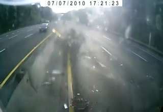 Highway Crash Caught On Drive Cam Highspeed Video Ebaum S World